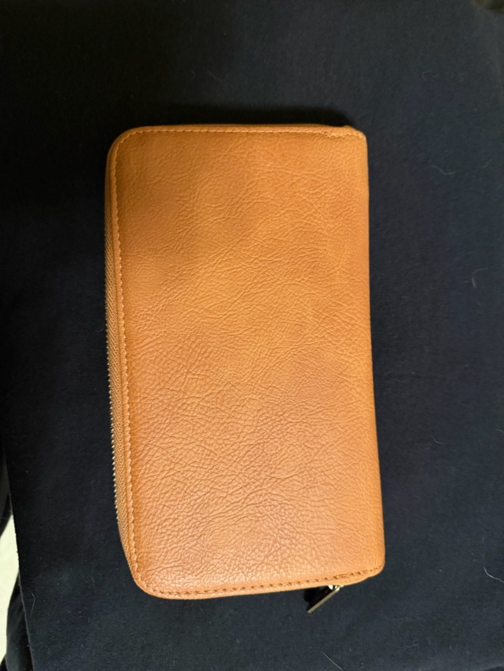 Thirty-One All About The Benjamins Caramel Zip-Around Leather Wristlet